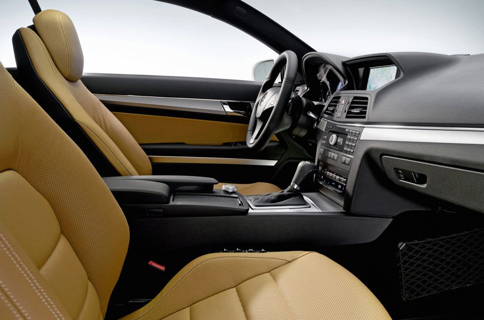 Mercedes Benz () E-Class (C207):  