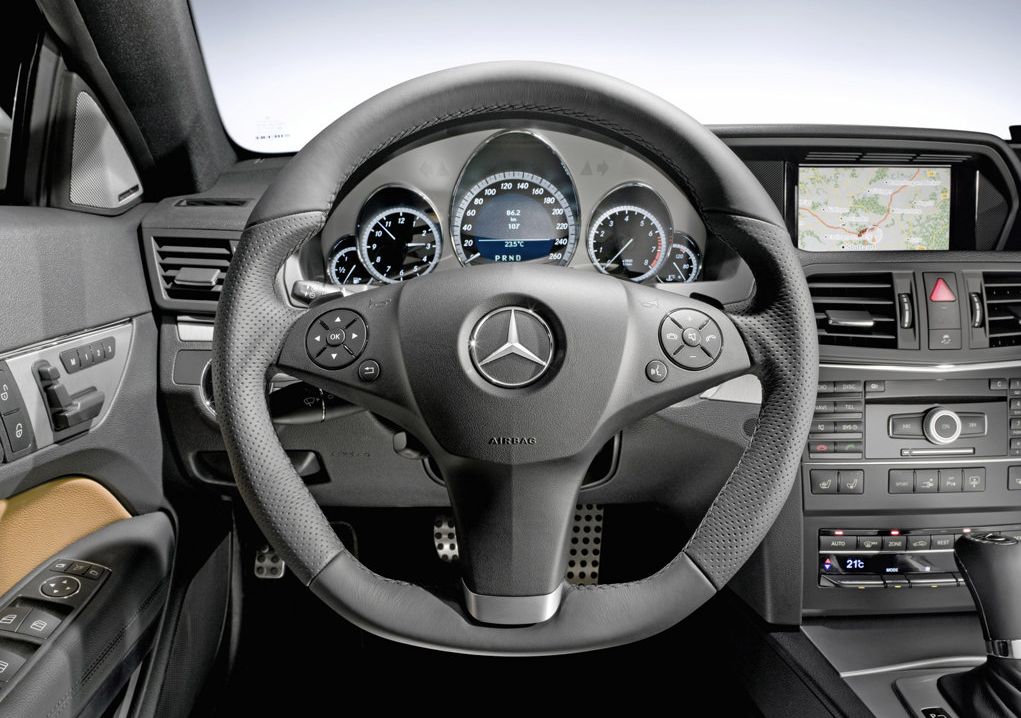 Mercedes Benz () E-Class (C207):  