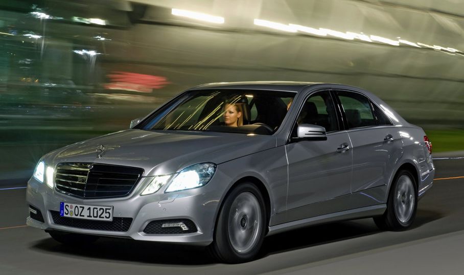 Mercedes Benz () E-Class (W212):  