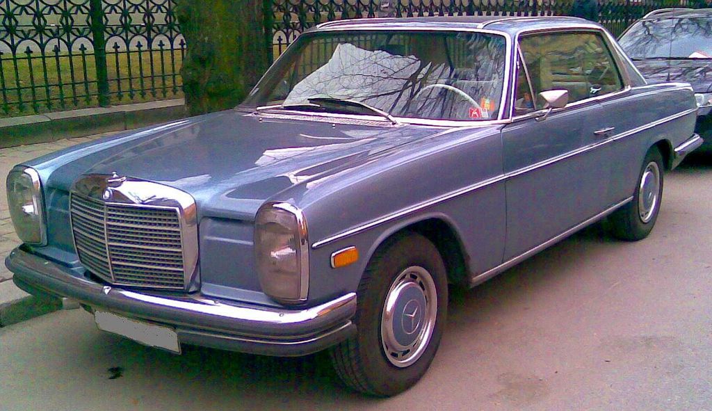 Mercedes Benz () 8 coupe (W114):  