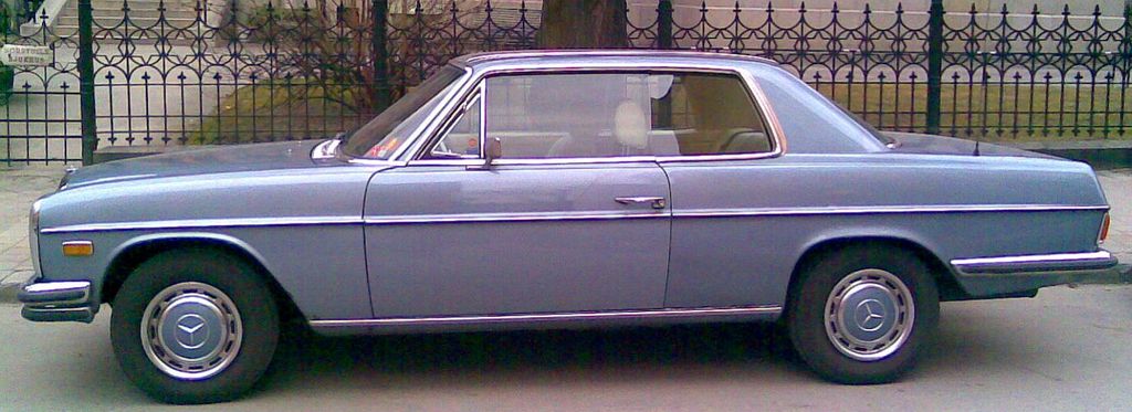 Mercedes Benz () 8 coupe (W114):  