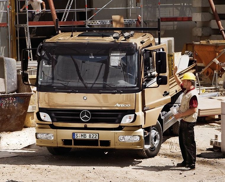 Mercedes Benz () Atego 2:  
