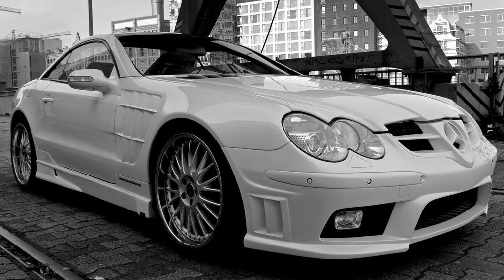 Mercedes Benz () SL (R230):  