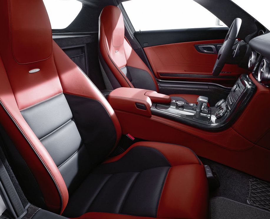 Mercedes Benz () SLS AMG (C197):  