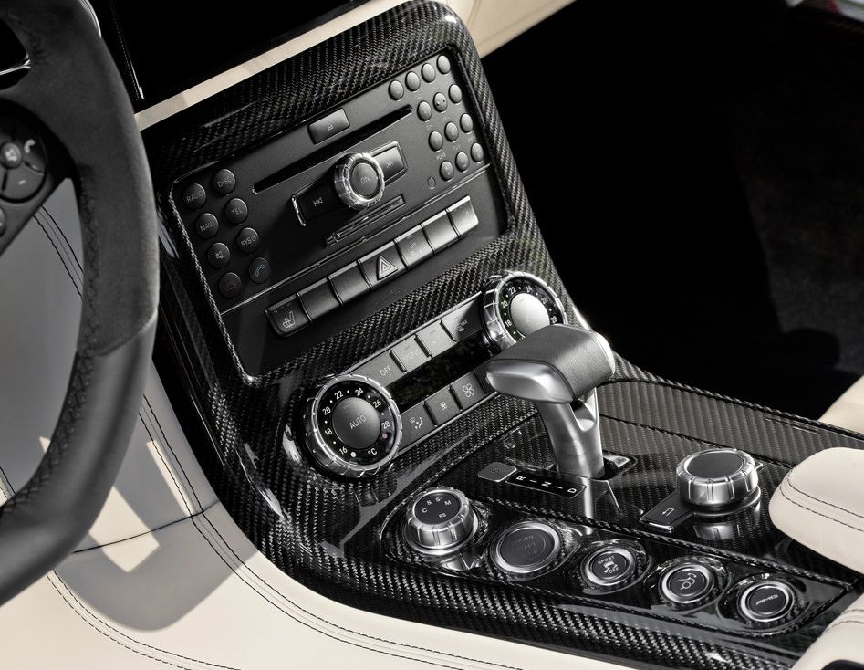 Mercedes Benz () SLS AMG (C197):  