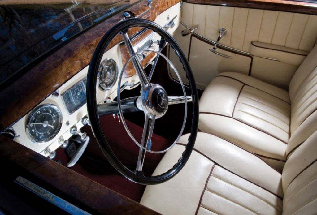 Mercedes Benz () CL (W187):  