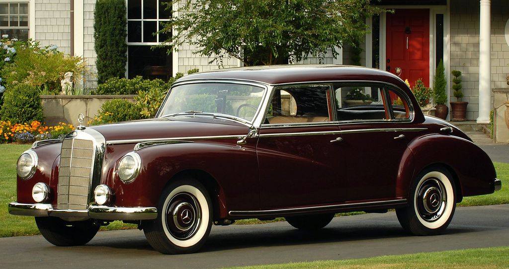 Mercedes Benz () 300S (W189):  