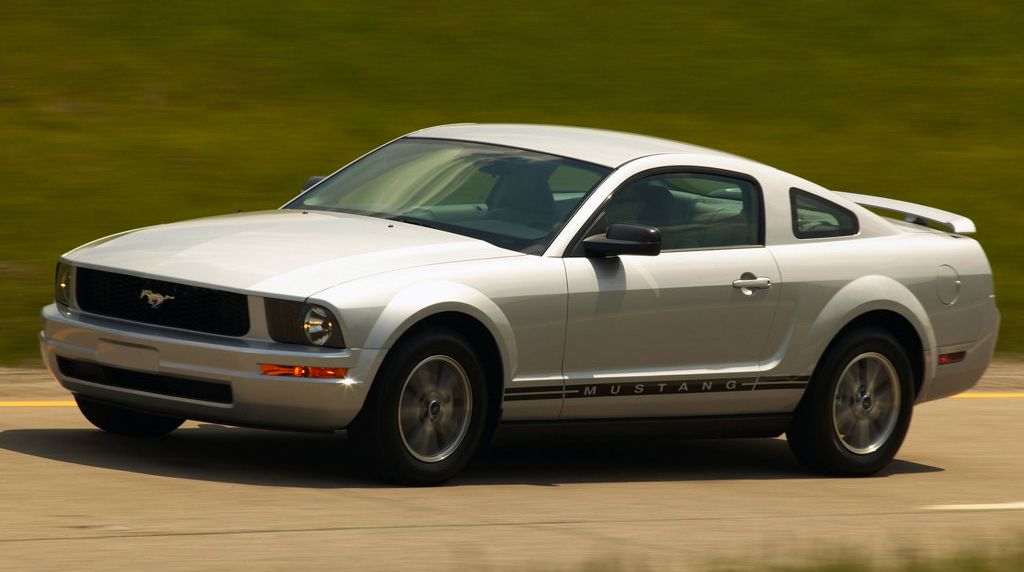 Ford () Mustang V:  