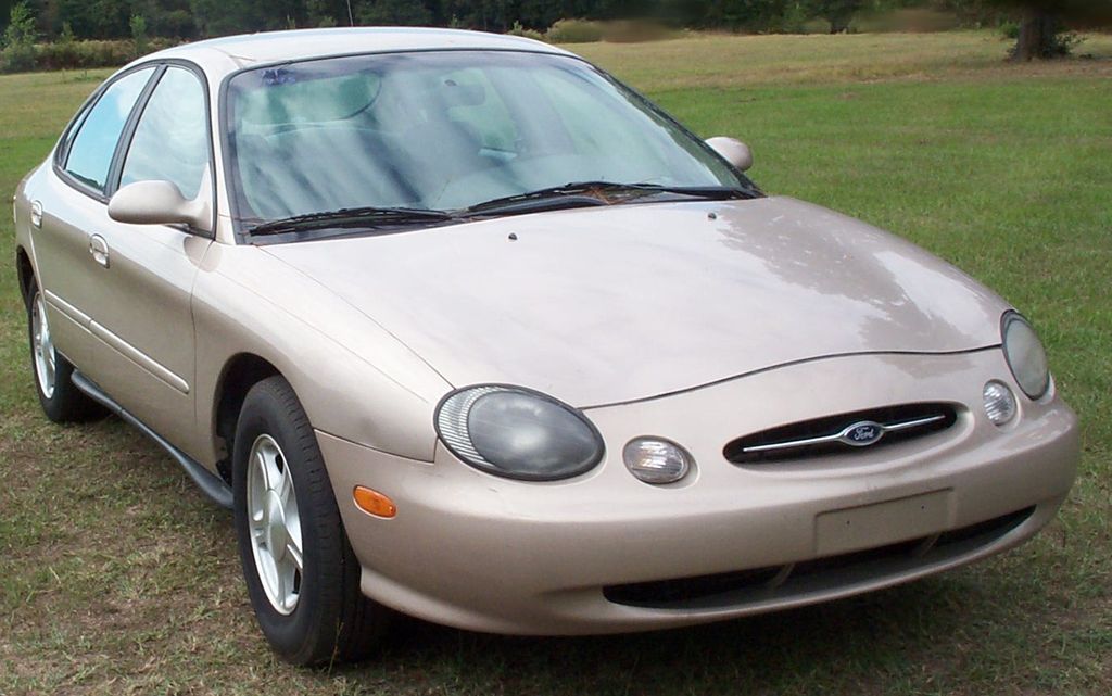 Ford () Taurus, 1996:  