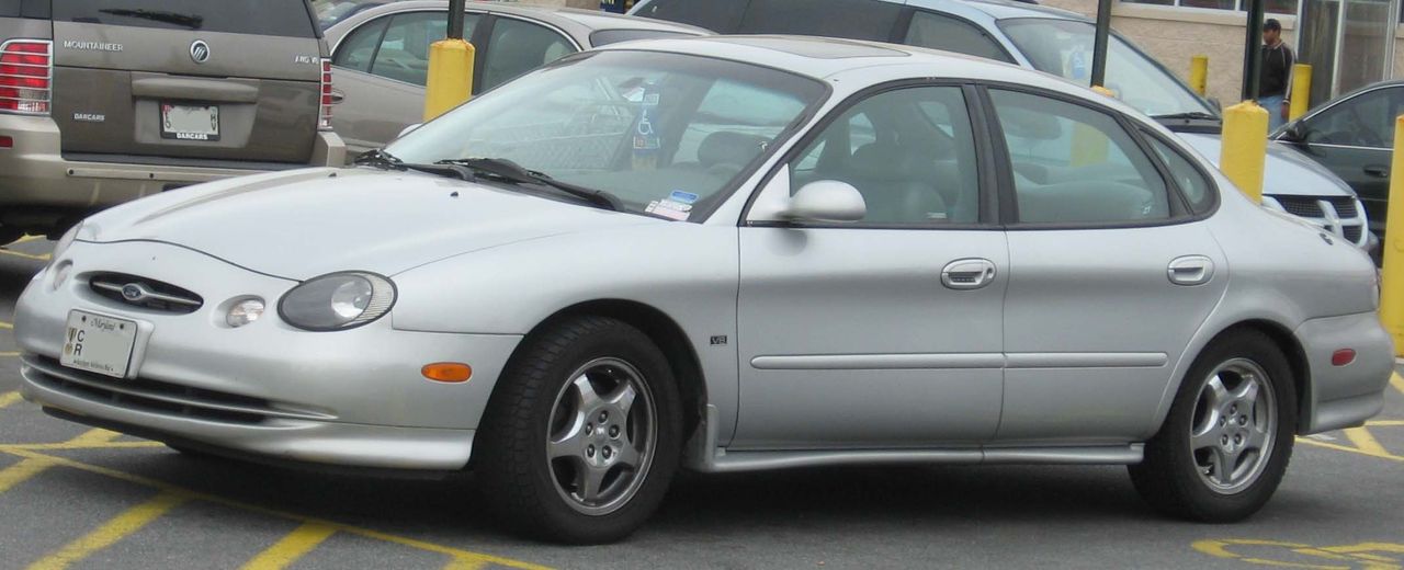 Ford () Taurus, 1996:  