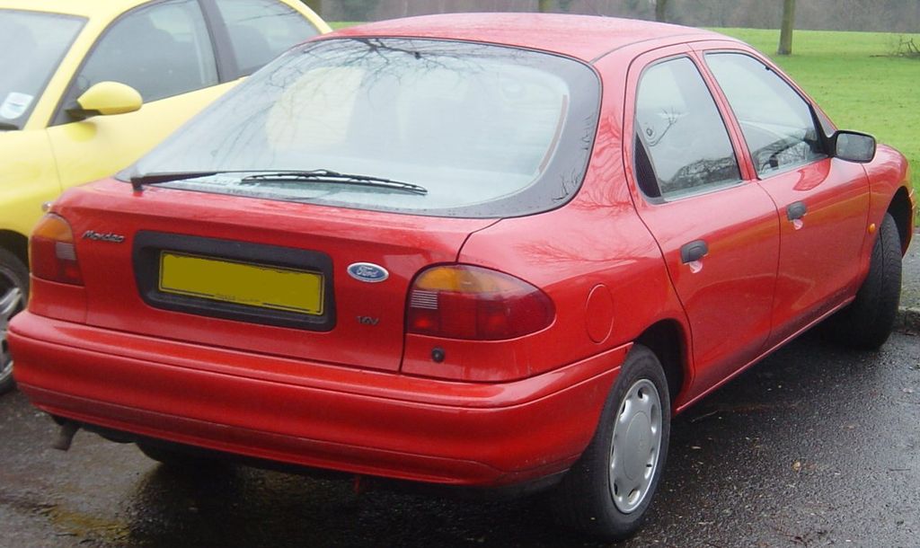 Ford () Mondeo I (GBP):  
