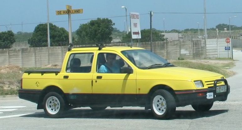 Ford () P 100 I:  