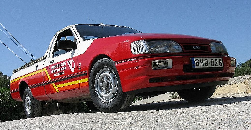 Ford () P 100 II:  