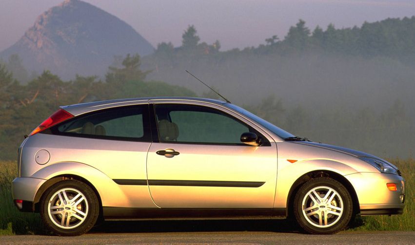 Ford () Focus (DAW, DBW):  