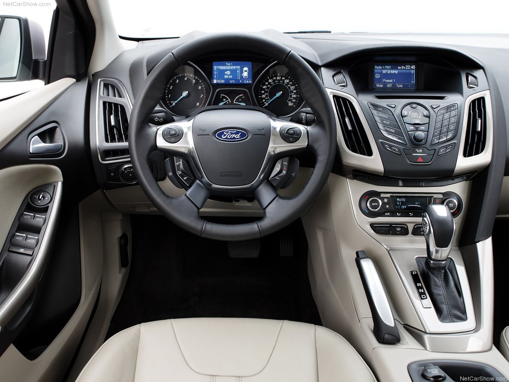 Ford () Focus III:  