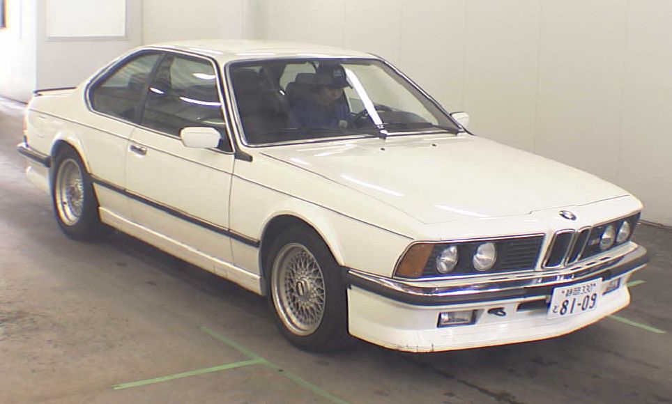 BMW () M6 (old):  