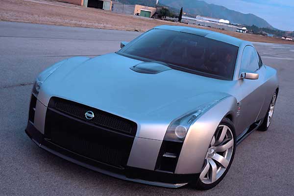 Nissan () GT-R concept:  
