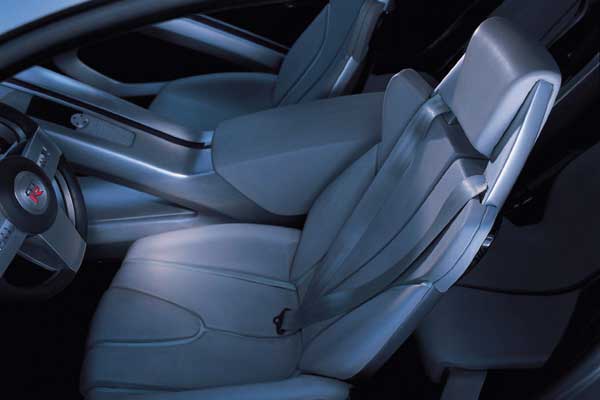 Nissan () GT-R concept:  