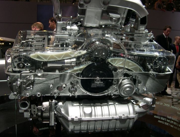 Subaru () EE20:  