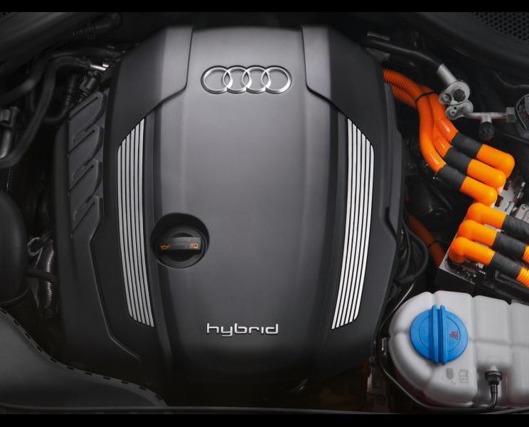 Audi () A6 IV (4G2, 4GC, C7), S6:  