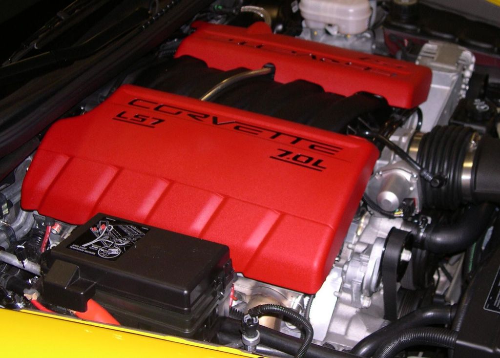 Chevrolet () LS7:  