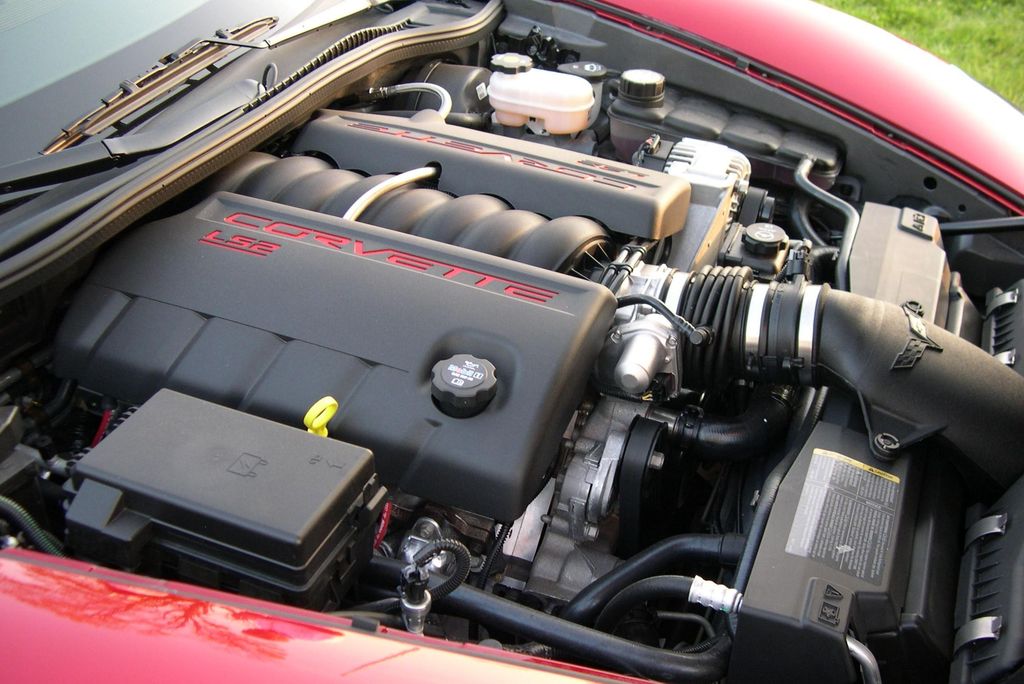 Chevrolet () LS2:  