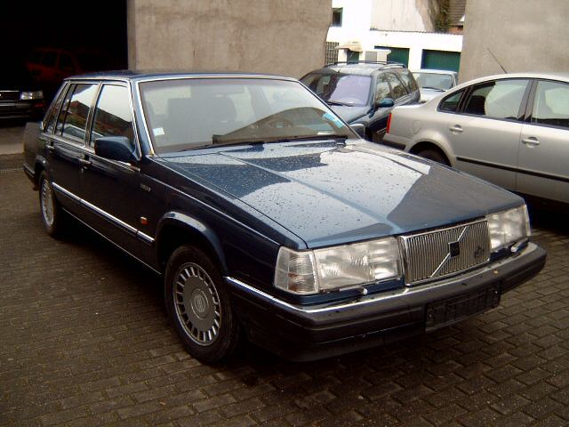 Volvo () 760:  