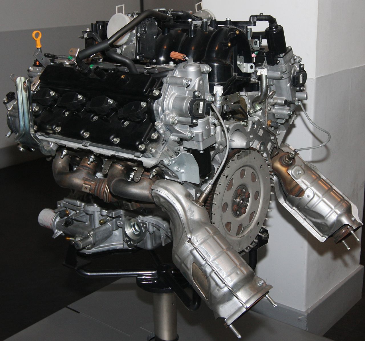 Nissan () VK50VE:  