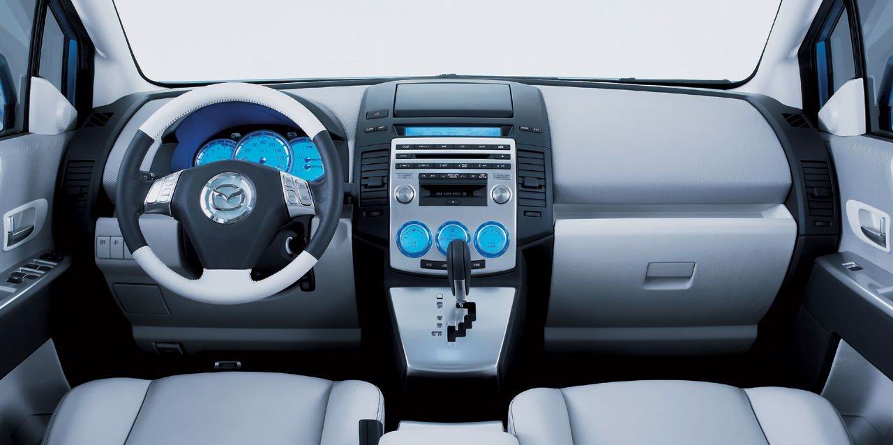 Mazda () MX Flexa Concept:  