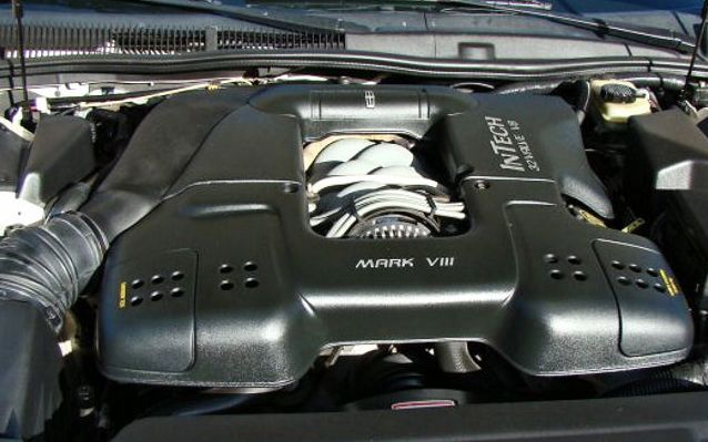 Ford () 4.6l, InTech, Modular DOHC V8 (Explorer), 4V:  