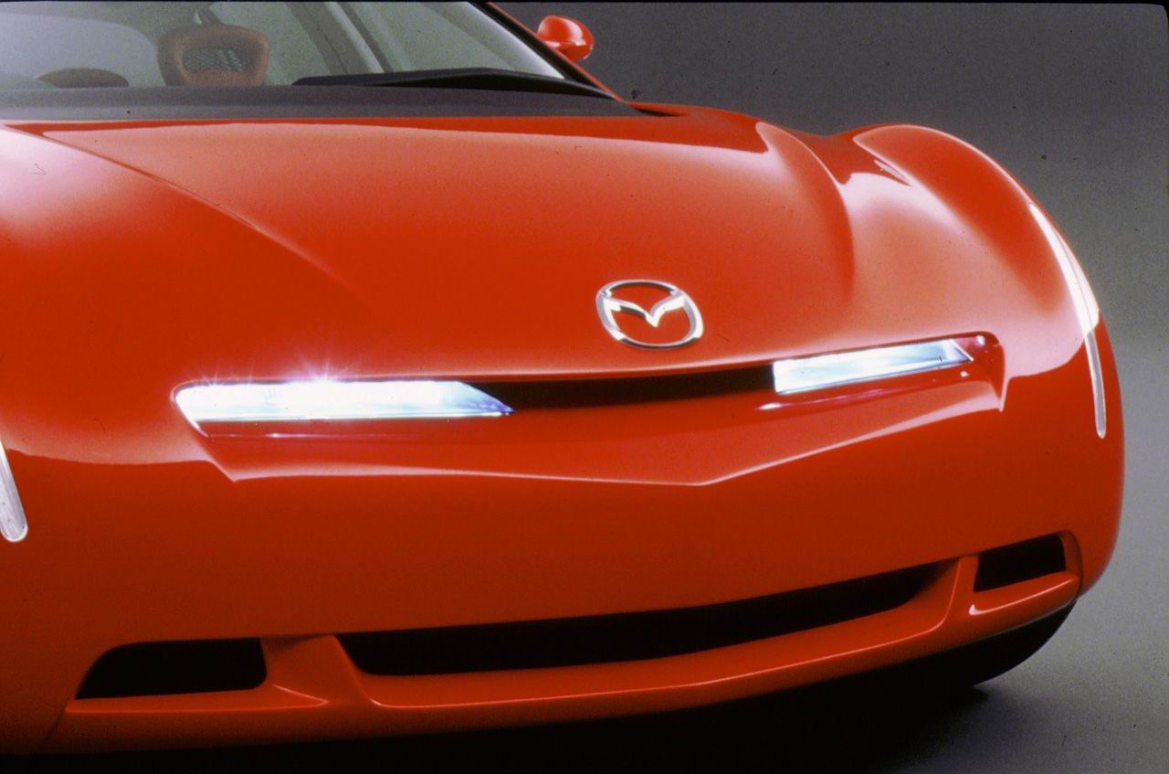 Mazda () RX evolve concept :  