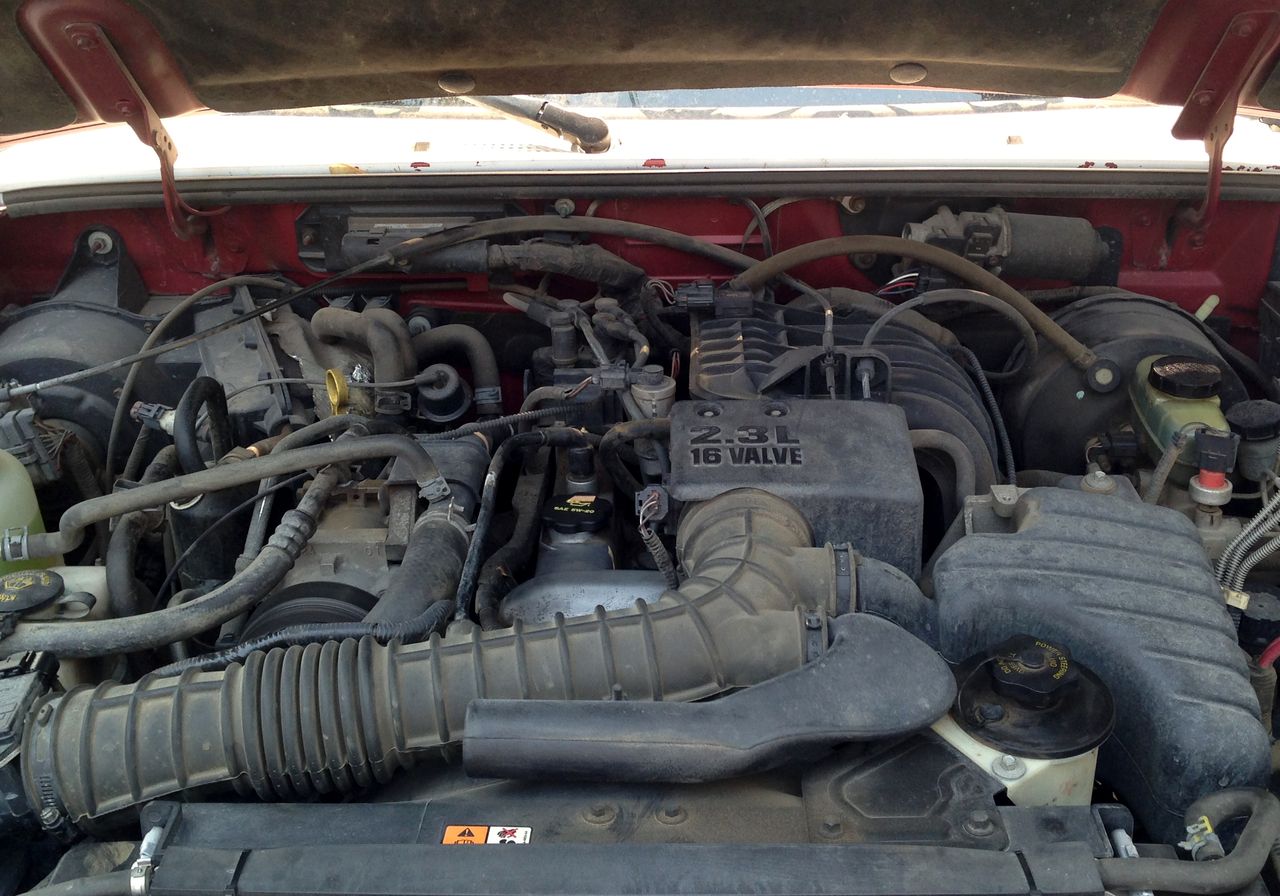 Ford () Duratec 23 (23EW, 23NS):  