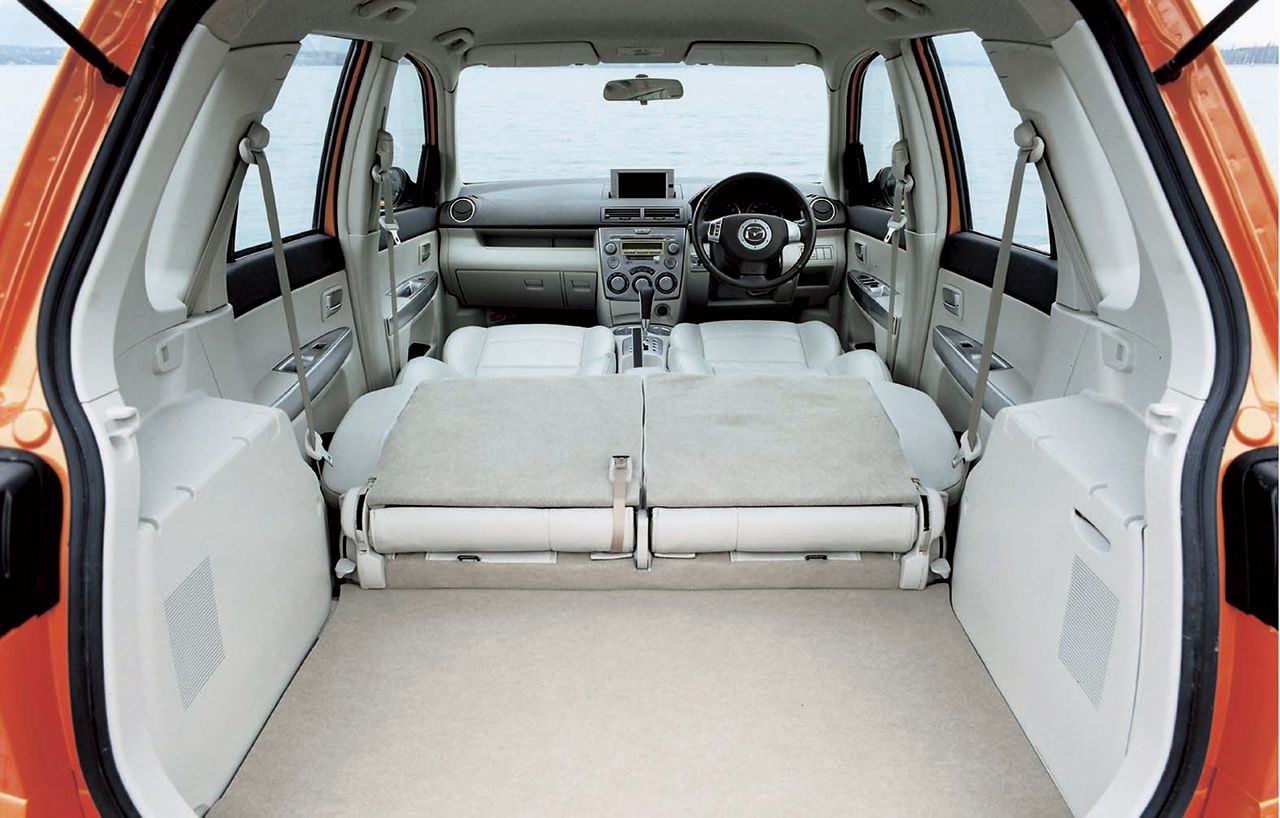 Mazda () MX Sport Runabout:  