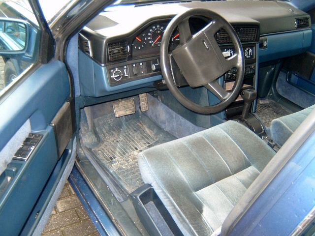 Volvo () 760:  