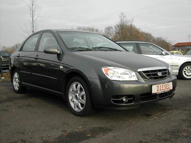 Kia () Cerato I (Spectra):  