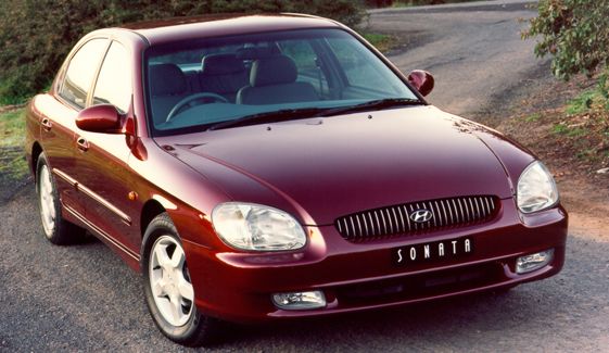 Hyundai () Sonata III (EF):  