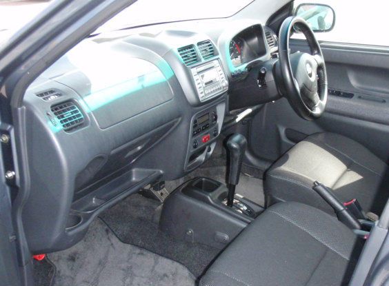 Chevrolet () Cruze (RHD):  