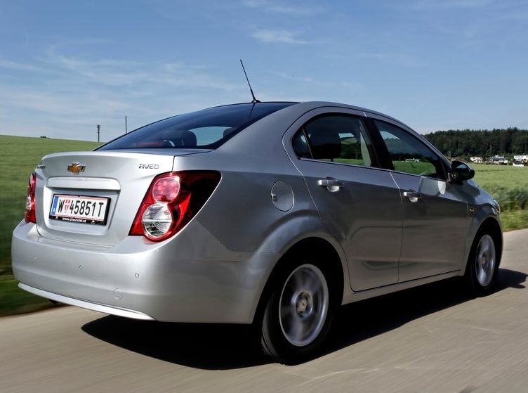 Chevrolet () Aveo III (T300):  