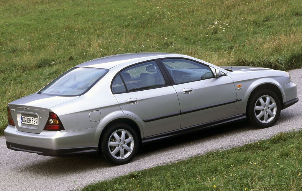 Chevrolet () Evanda:  