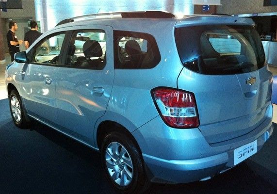 Chevrolet () Spin:  