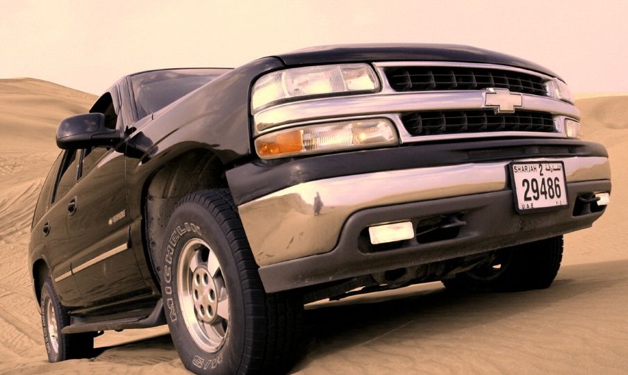 Chevrolet () Tahoe II (GMT800):  