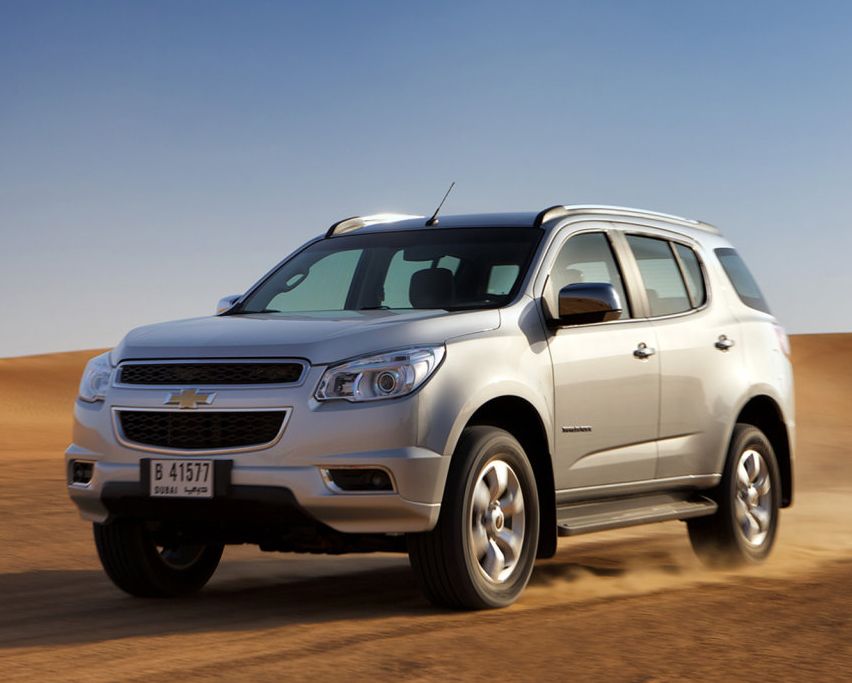 Chevrolet () TrailBlazer II:  