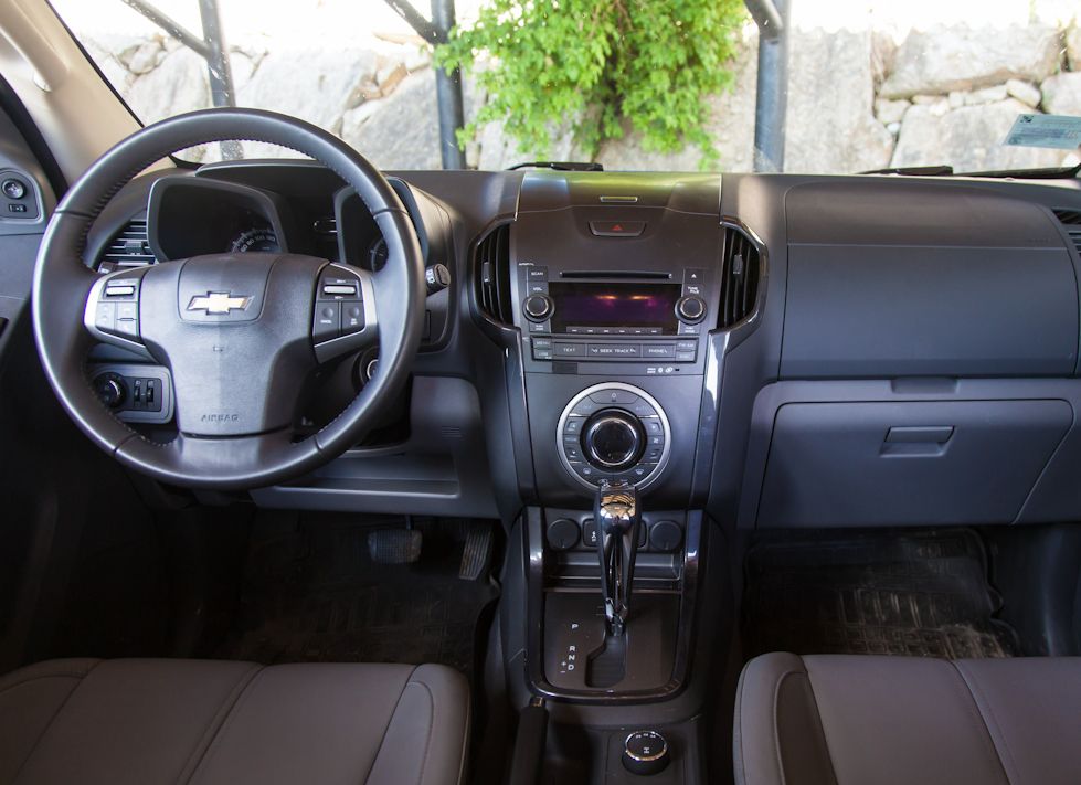 Chevrolet () TrailBlazer II:  