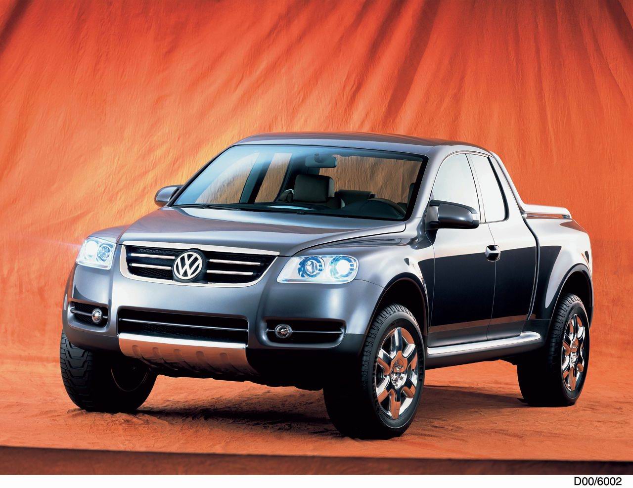 Volkswagen (VW) () AAC Concept:  