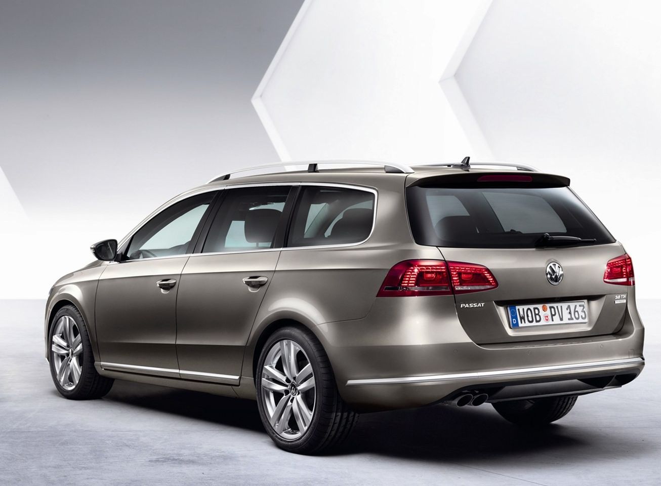 Volkswagen (VW) () Passat Variant VII (365):  