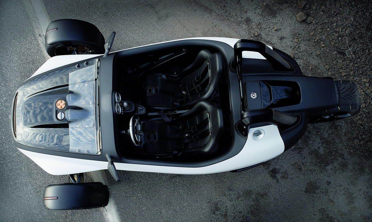 Volkswagen (VW) () GX3 Concept:  