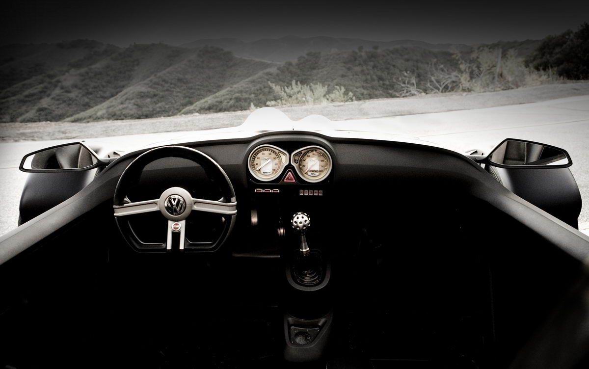 Volkswagen (VW) () GX3 Concept:  