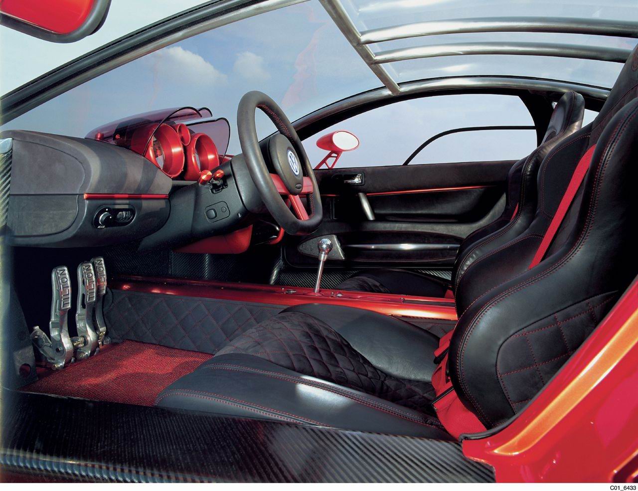 Volkswagen (VW) () W 12 Concept:  