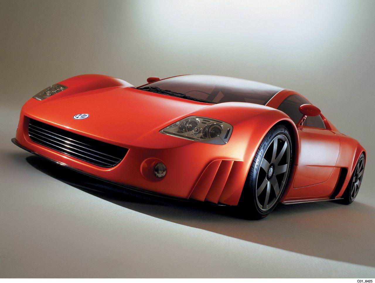 Volkswagen (VW) () W 12 Concept:  