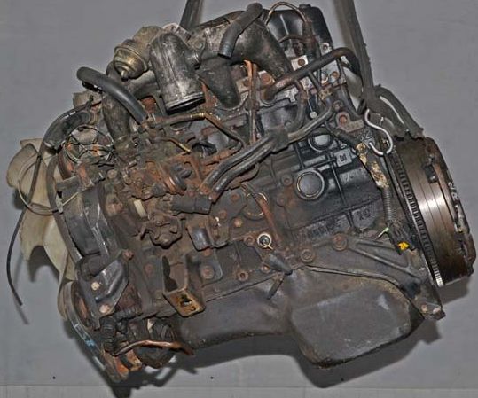 Isuzu () 4JG2:  